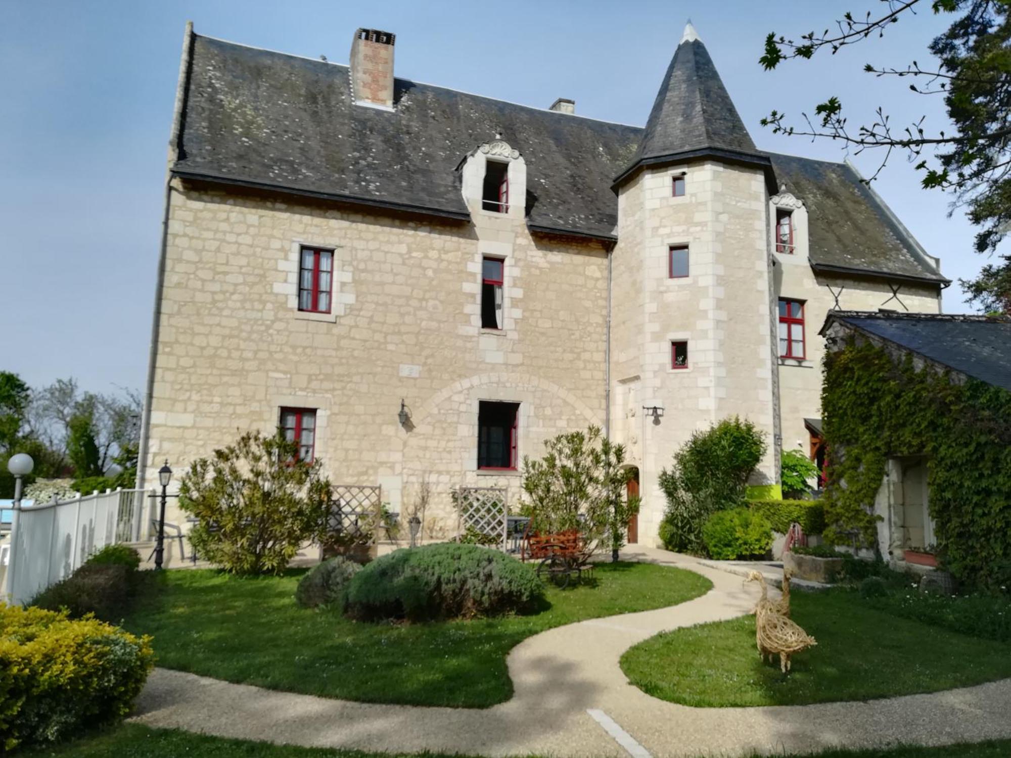 Chinon Manoir De L'Abbaye Panzió Seuilly Kültér fotó