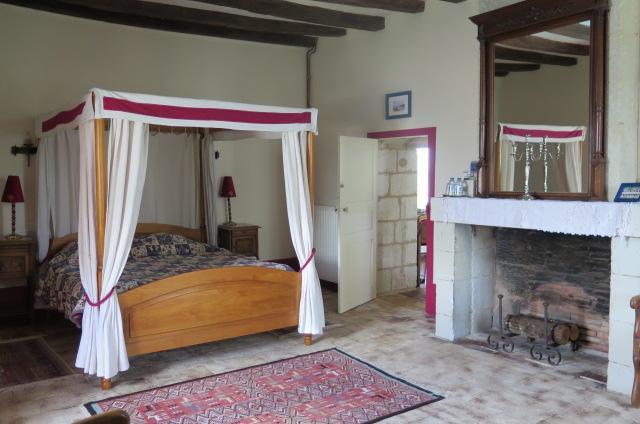 Chinon Manoir De L'Abbaye Panzió Seuilly Kültér fotó